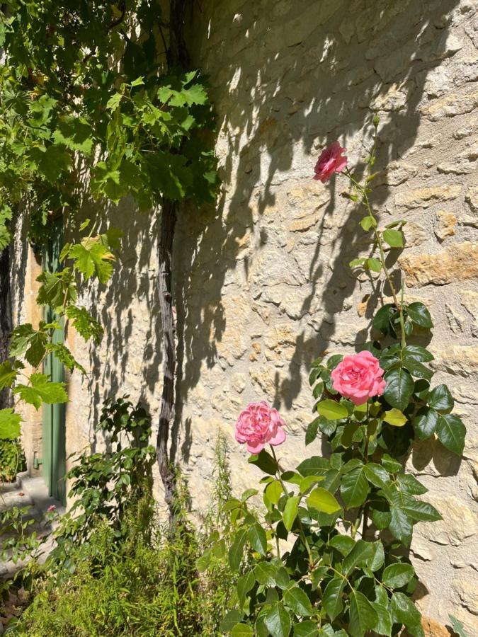 Le Clos Chalmon Chambre D'Hote 몽티냑 외부 사진