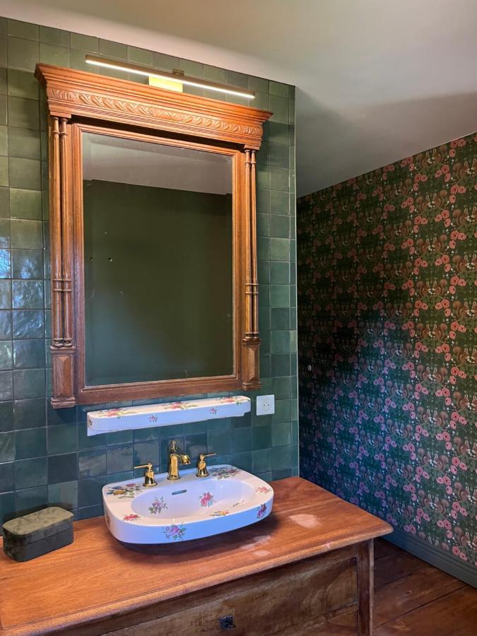Le Clos Chalmon Chambre D'Hote 몽티냑 외부 사진