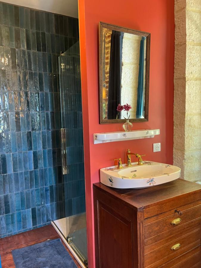 Le Clos Chalmon Chambre D'Hote 몽티냑 외부 사진