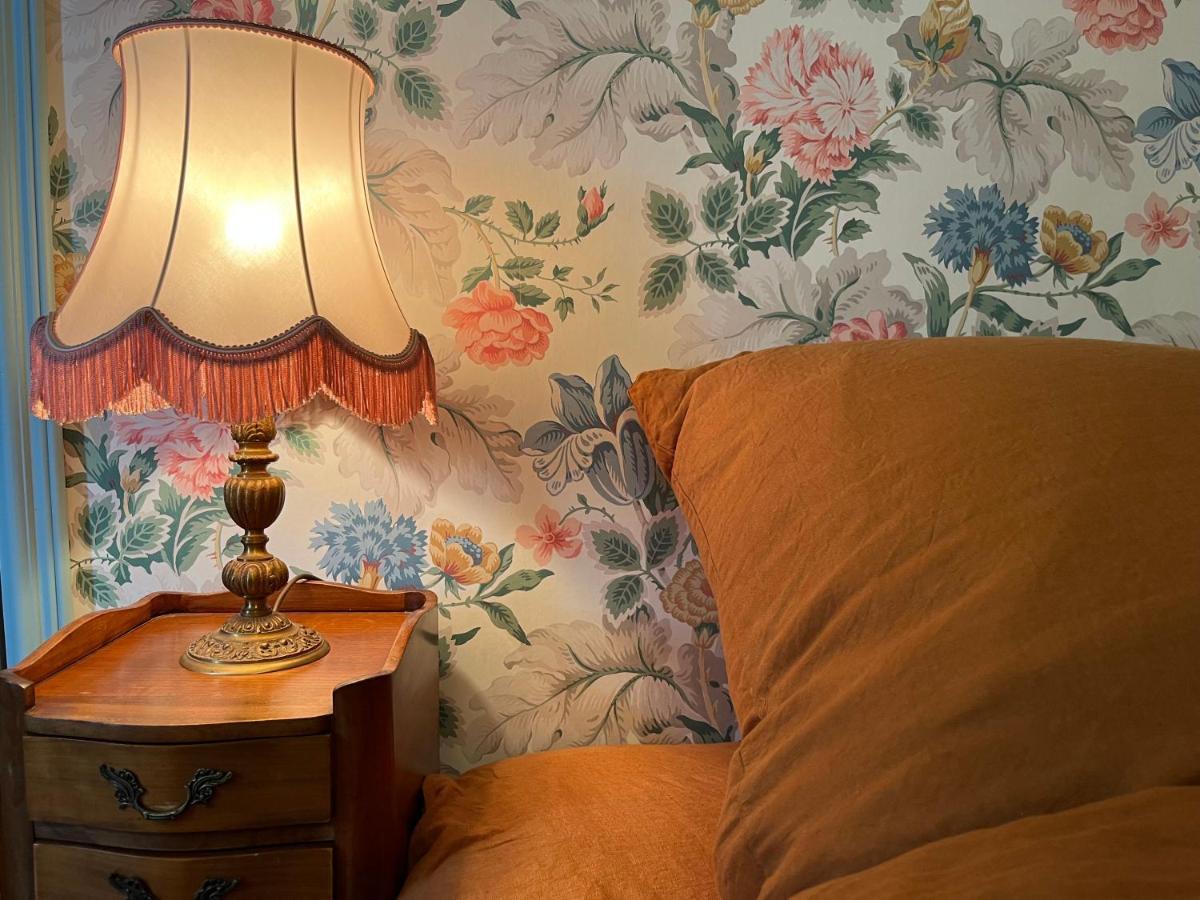 Le Clos Chalmon Chambre D'Hote 몽티냑 외부 사진