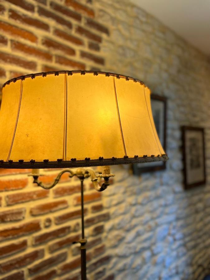 Le Clos Chalmon Chambre D'Hote 몽티냑 외부 사진