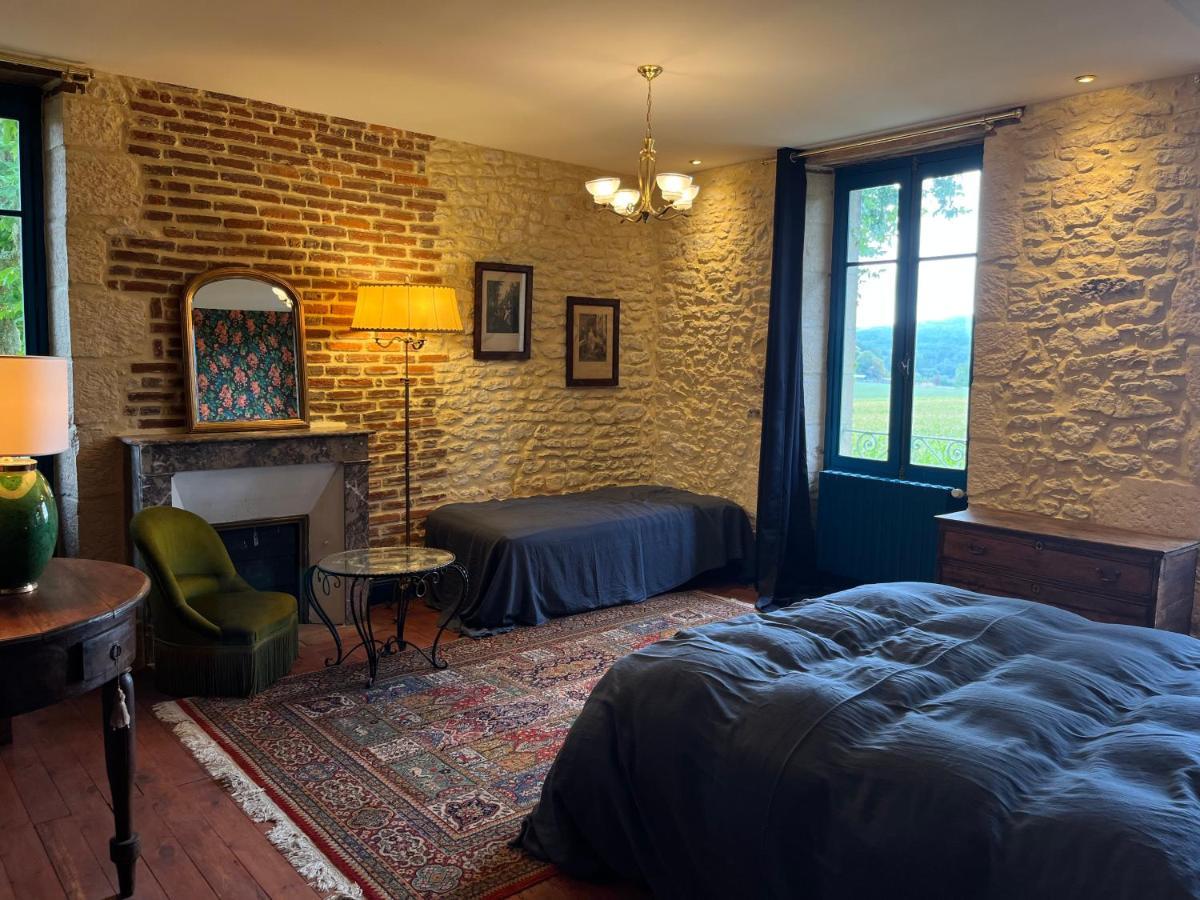 Le Clos Chalmon Chambre D'Hote 몽티냑 외부 사진